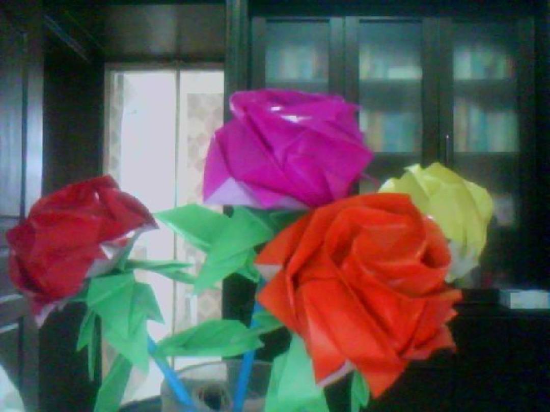 折纸教程-最好最全的川崎玫瑰PPT教程-花朵、花萼、叶子(内嵌动画,PPT教学)